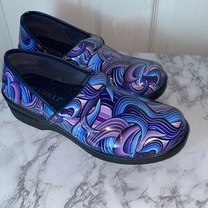 Rasolli Blue and Purple Patterned Clogs Nurse Shoes Size 10